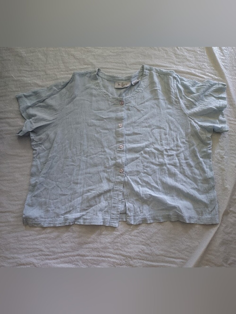 Light Blue Button-Down Short Sleeve Shirt - Women